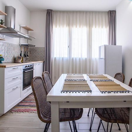 Central Station Apartments - Fanale Rentals パレルモ 部屋 写真