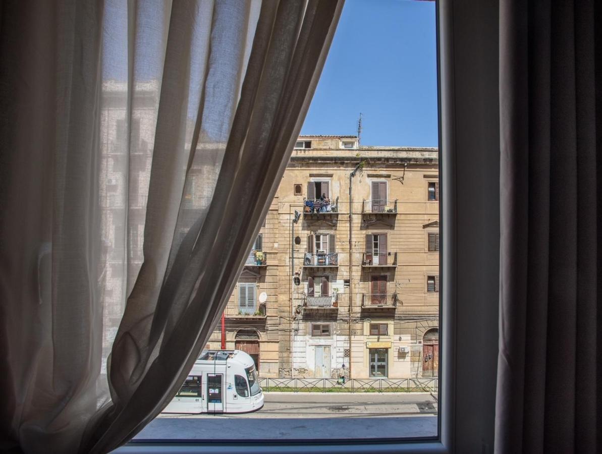Central Station Apartments - Fanale Rentals パレルモ エクステリア 写真