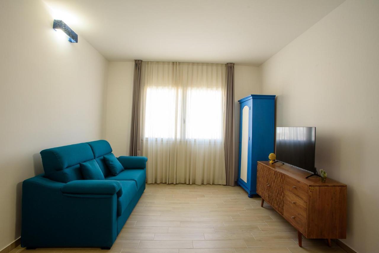 Central Station Apartments - Fanale Rentals パレルモ エクステリア 写真
